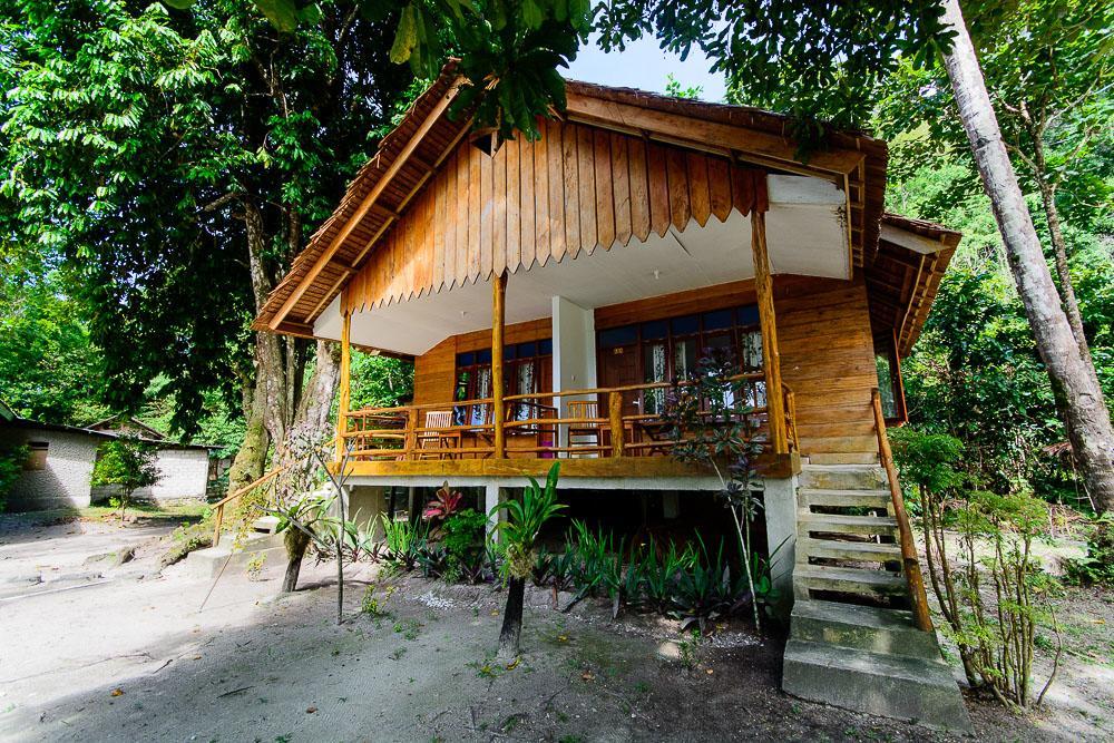 Ora Beach Resort Saleman Exterior foto